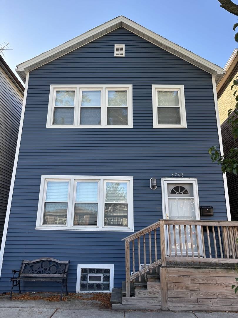 Chicago, IL 60609,3748 S Wallace Street #2