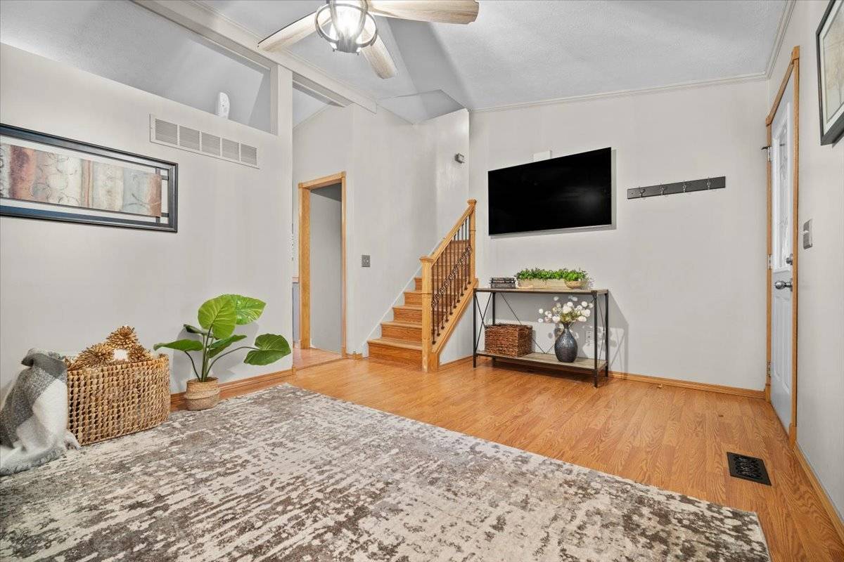 Bloomington, IL 61701,4 Palm Court