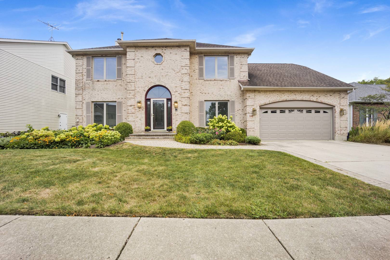 Hoffman Estates, IL 60169,640 Downey Street