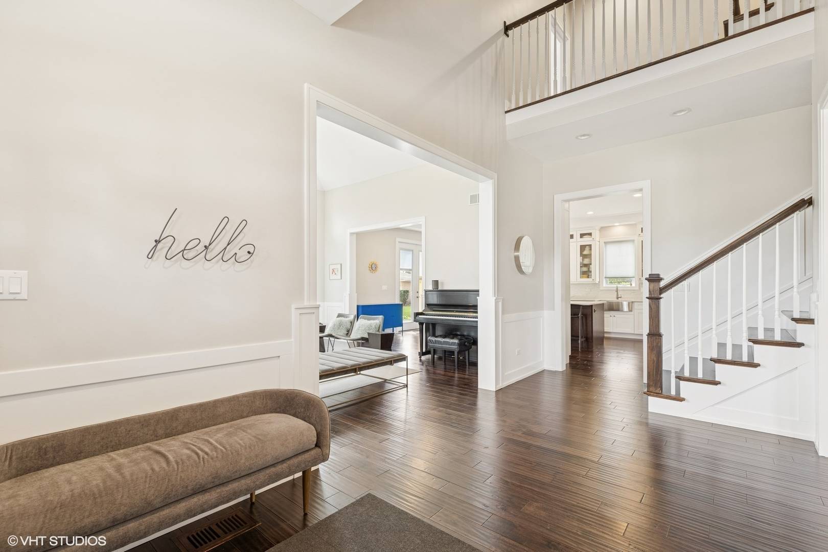 Wilmette, IL 60091,2131 Parkview Court