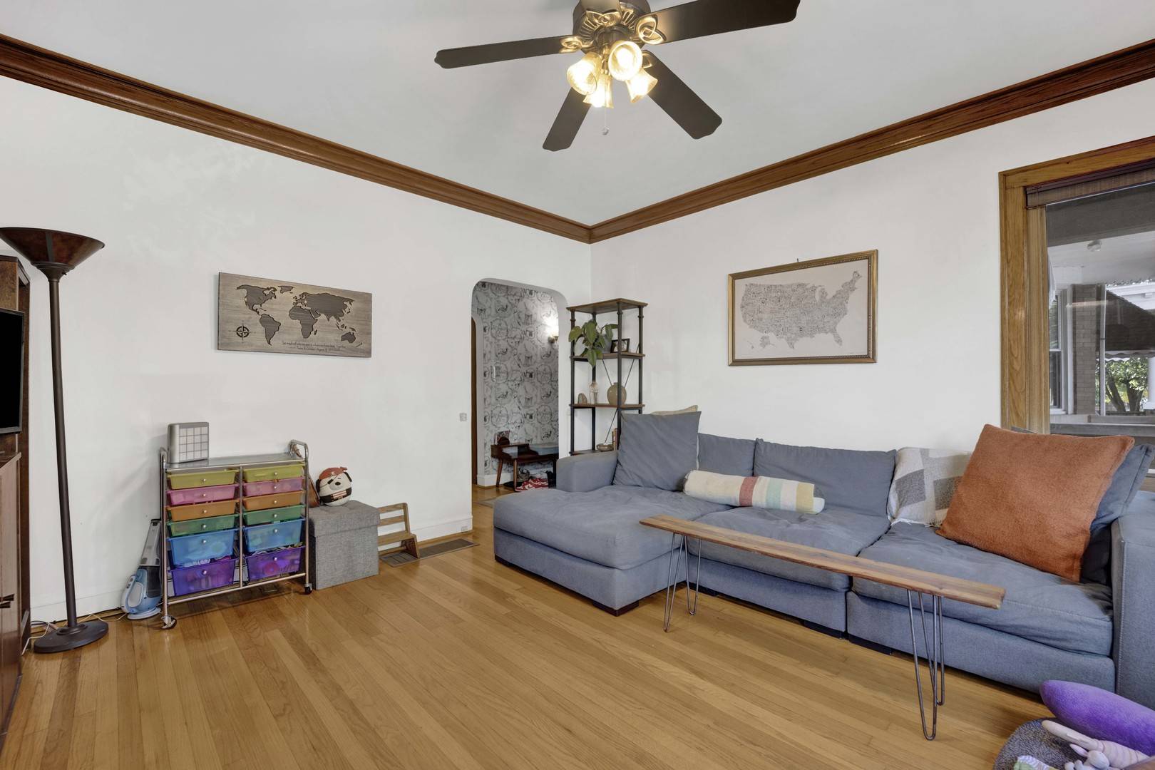 Chicago, IL 60609,3647 S Damen Avenue