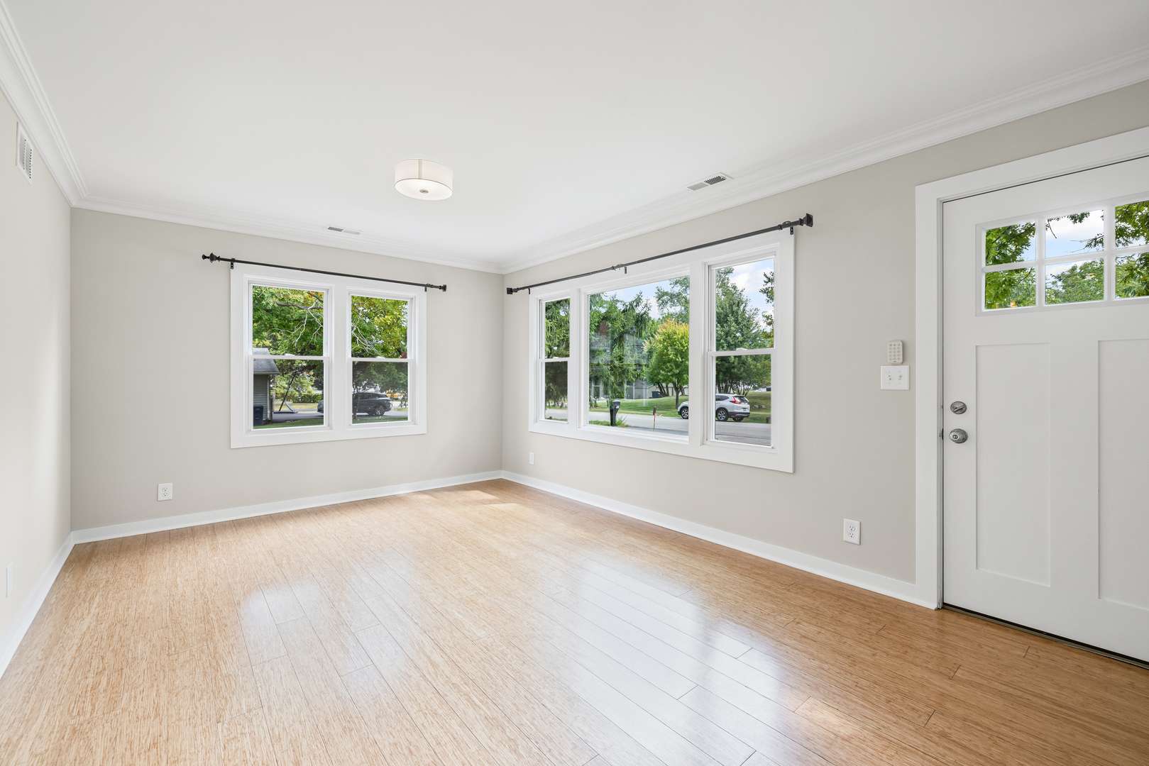 Grayslake, IL 60030,17914 W Twin Lakes Boulevard