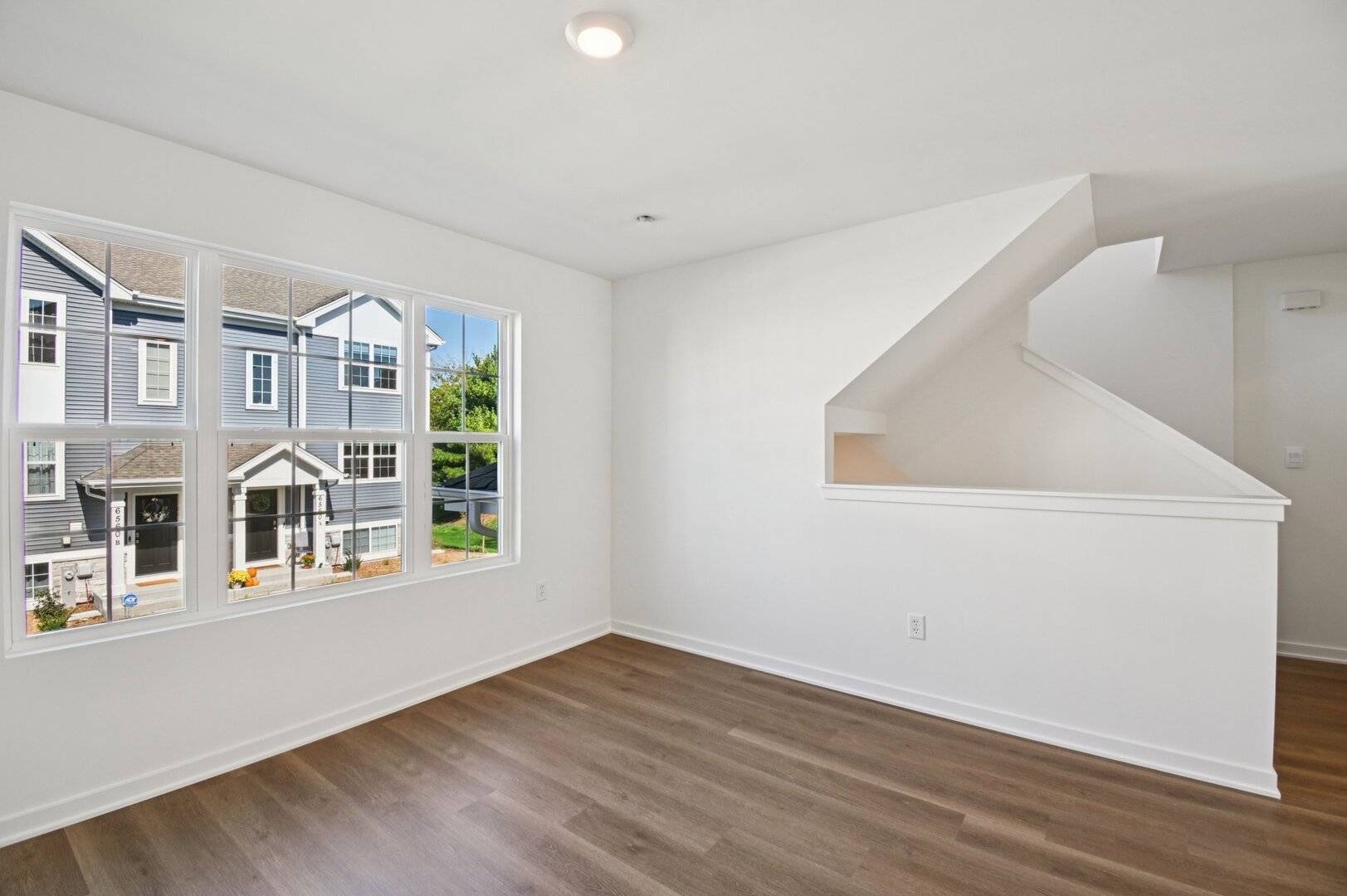 Hampshire, IL 60140,907 Briar Glen Court