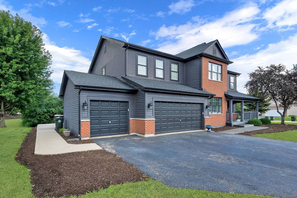 Yorkville, IL 60560,2524 Lyman Loop