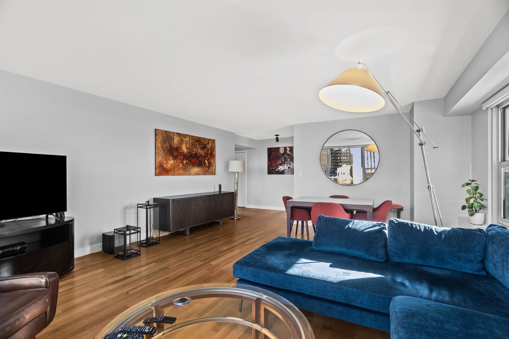 Chicago, IL 60613,3600 N Lake Shore Drive #624