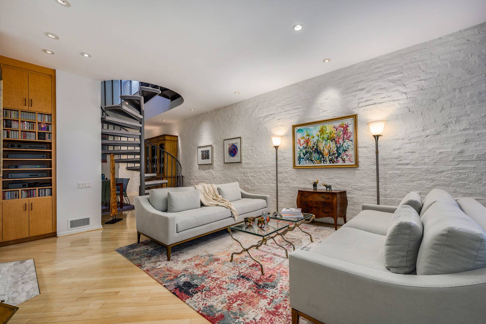 Chicago, IL 60614,2729 N Hampden Court