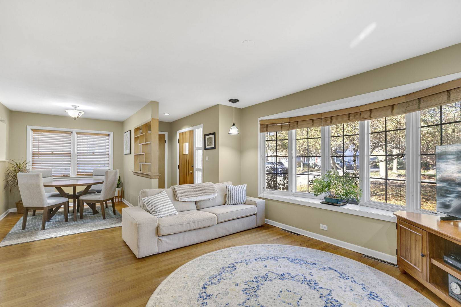 Deerfield, IL 60015,1117 Osterman Avenue