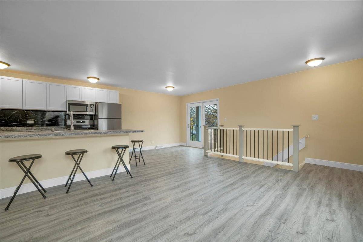 Glendale Heights, IL 60139,1295 Pearl Avenue #D