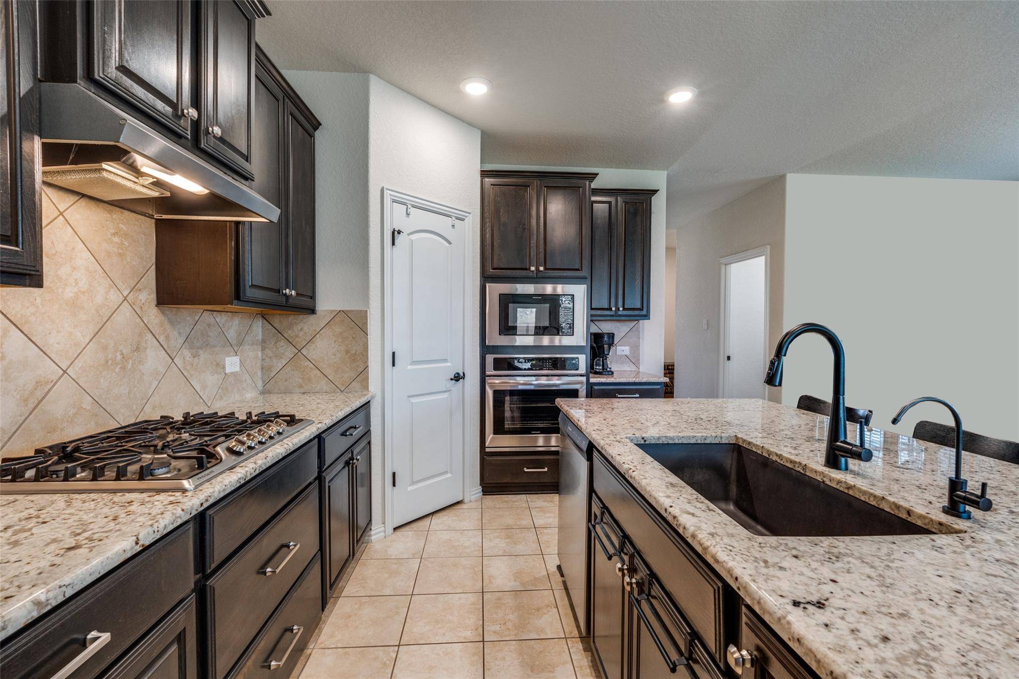 New Braunfels, TX 78132,1624 Stone House DR