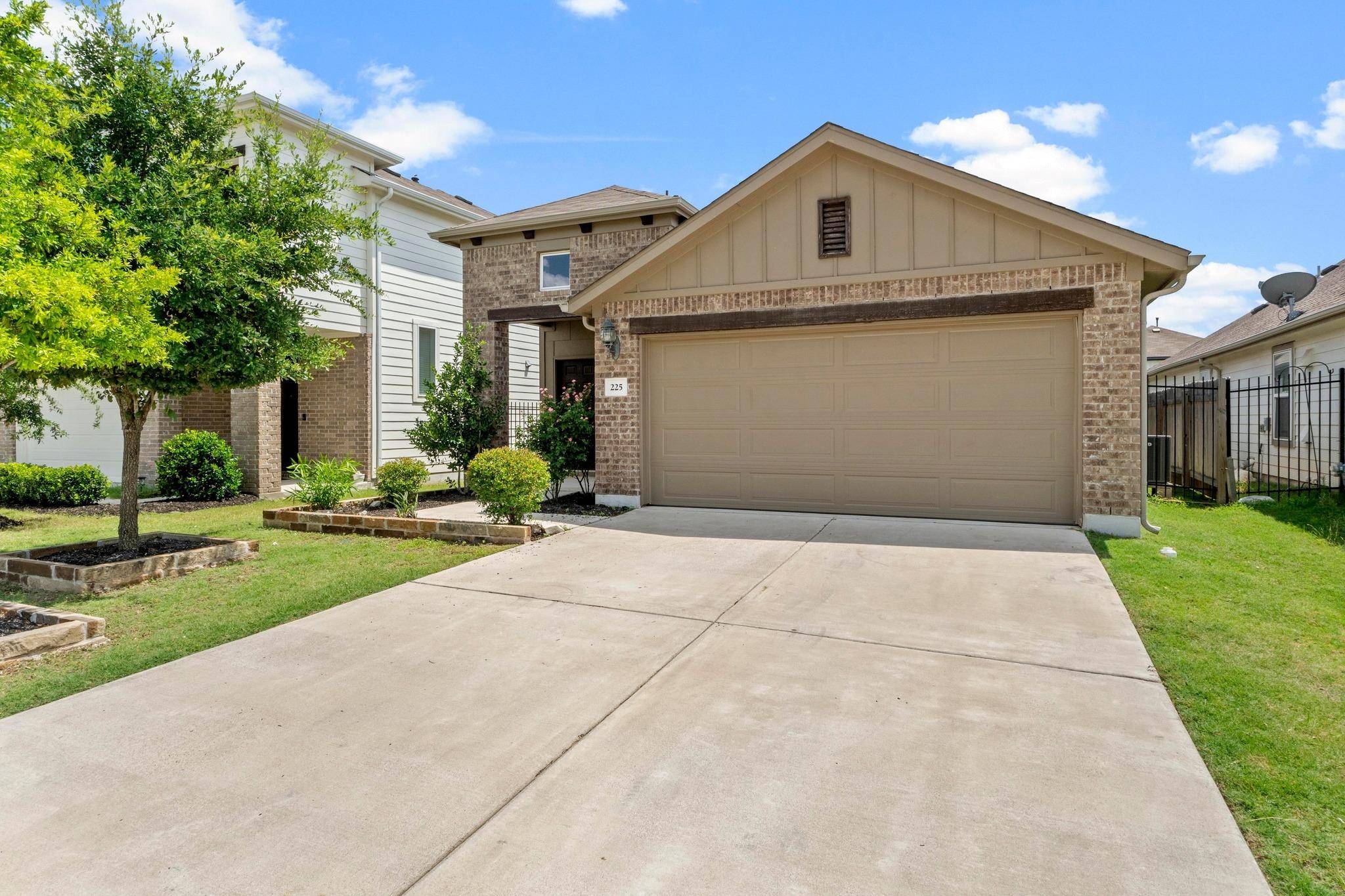 Leander, TX 78641,225 Lambert ST
