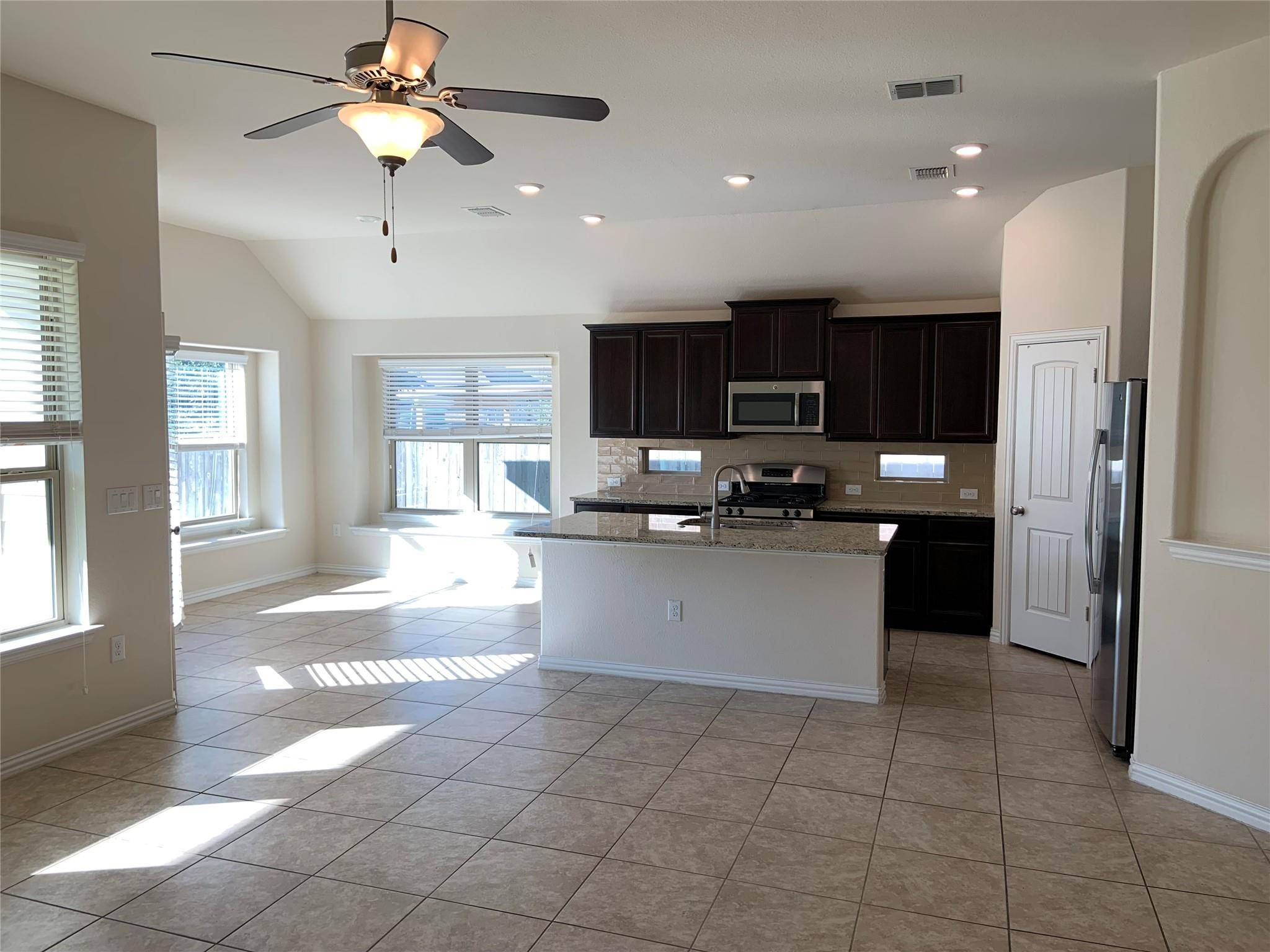 Austin, TX 78748,501 Cardenas LN