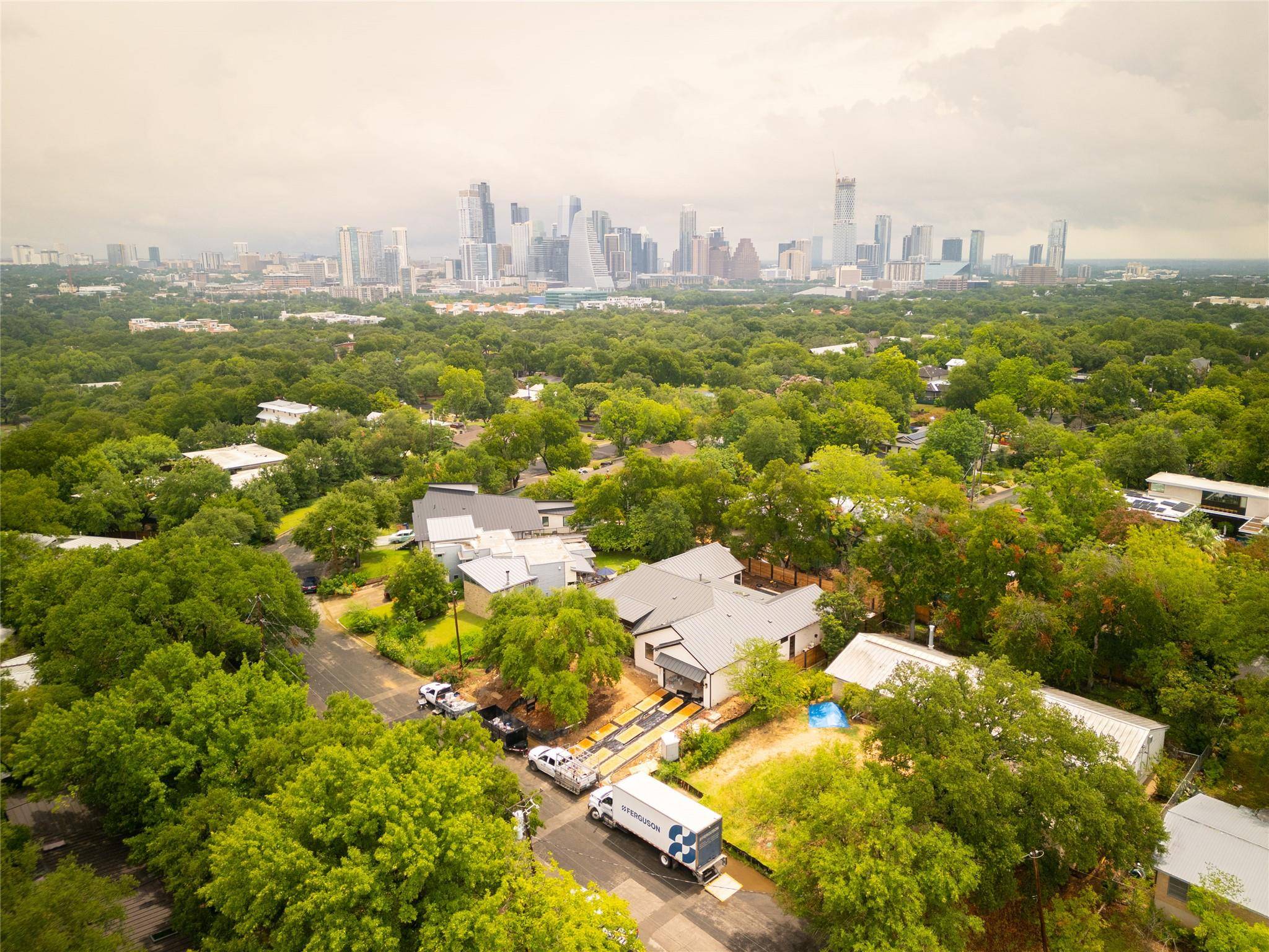 Austin, TX 78704,1001 Bluebonnet LN