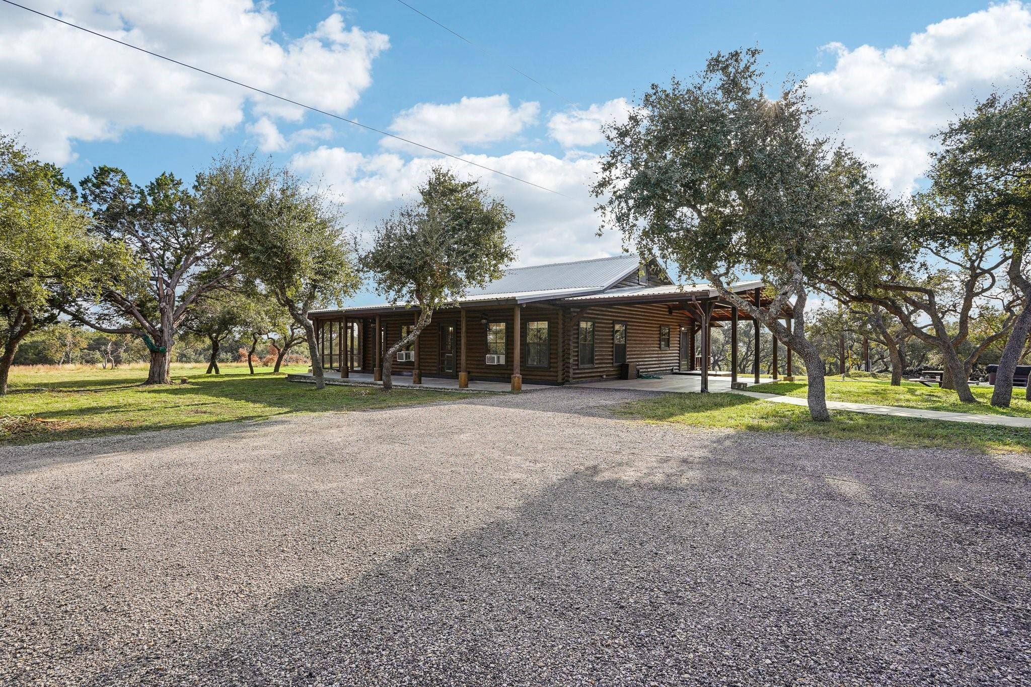 Wimberley, TX 78676,210 N Rainbow Ranch RD