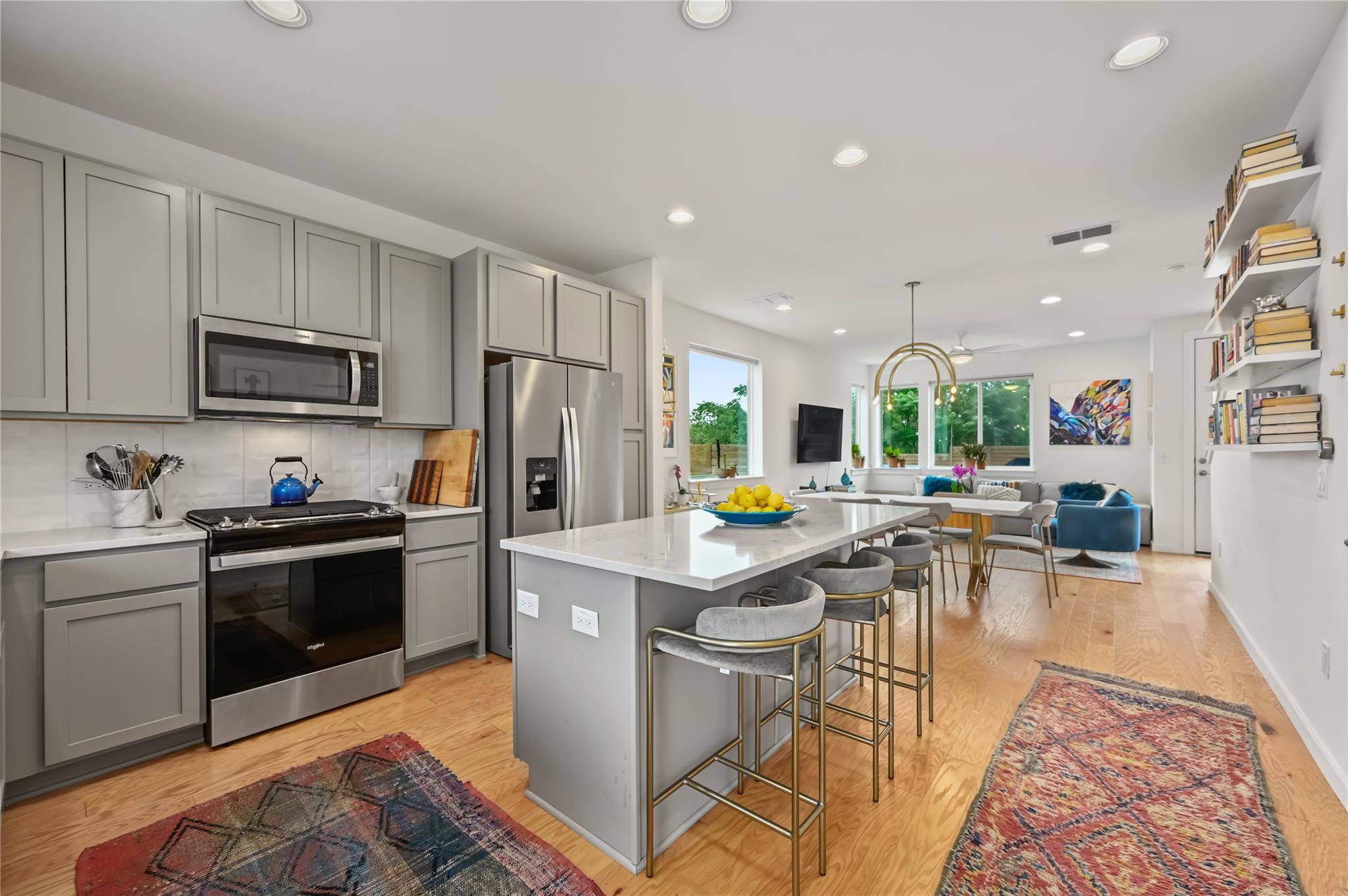Austin, TX 78721,1189 Sarabeth WAY
