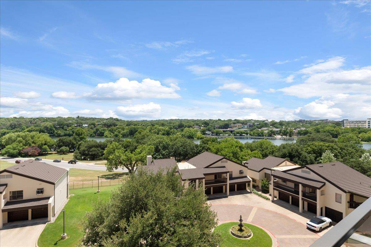 Austin, TX 78701,40 N Interstate Hwy 35 #6B3