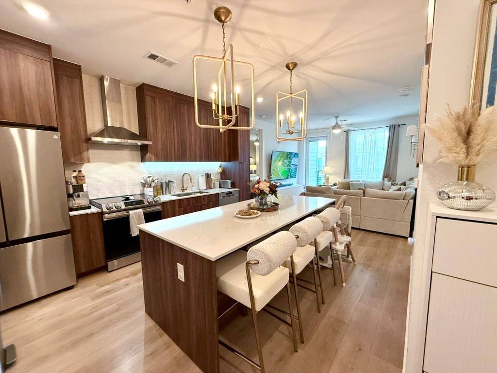Austin, TX 78723,1701 Simond Ave #639