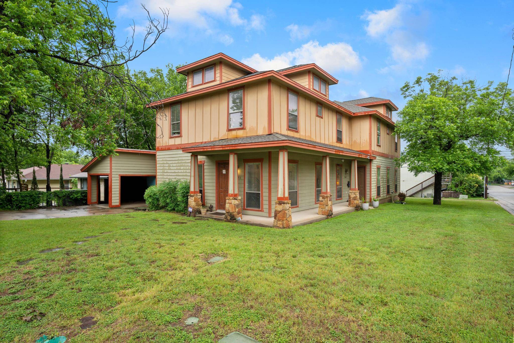 Austin, TX 78751,5401 Duval ST #A&B
