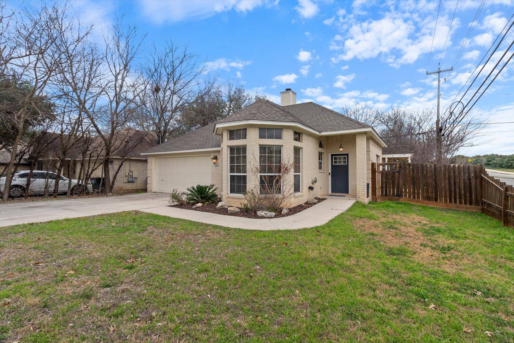 San Marcos, TX 78666,1800 Pearce CT