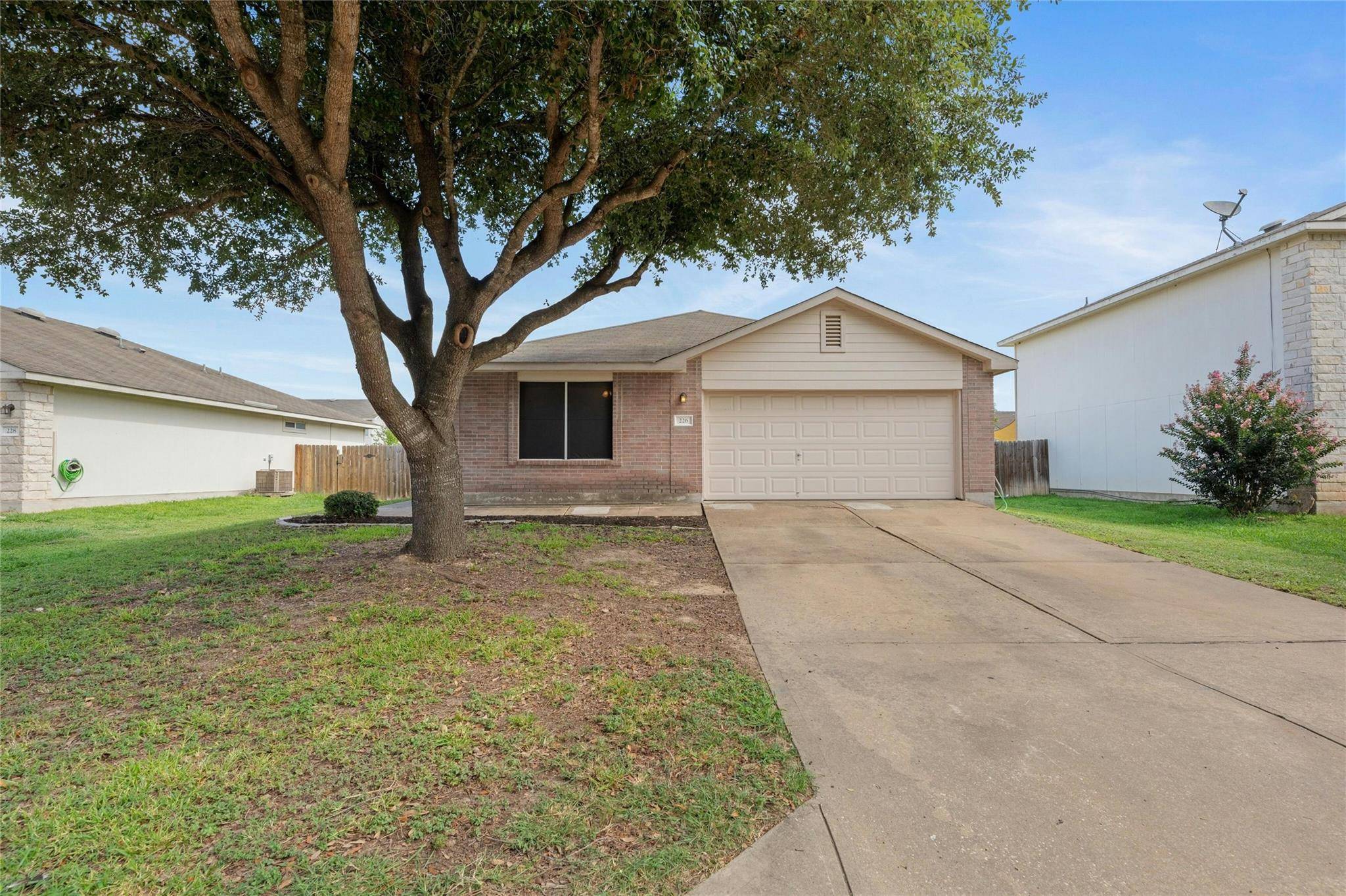 Hutto, TX 78634,226 Sylvan ST