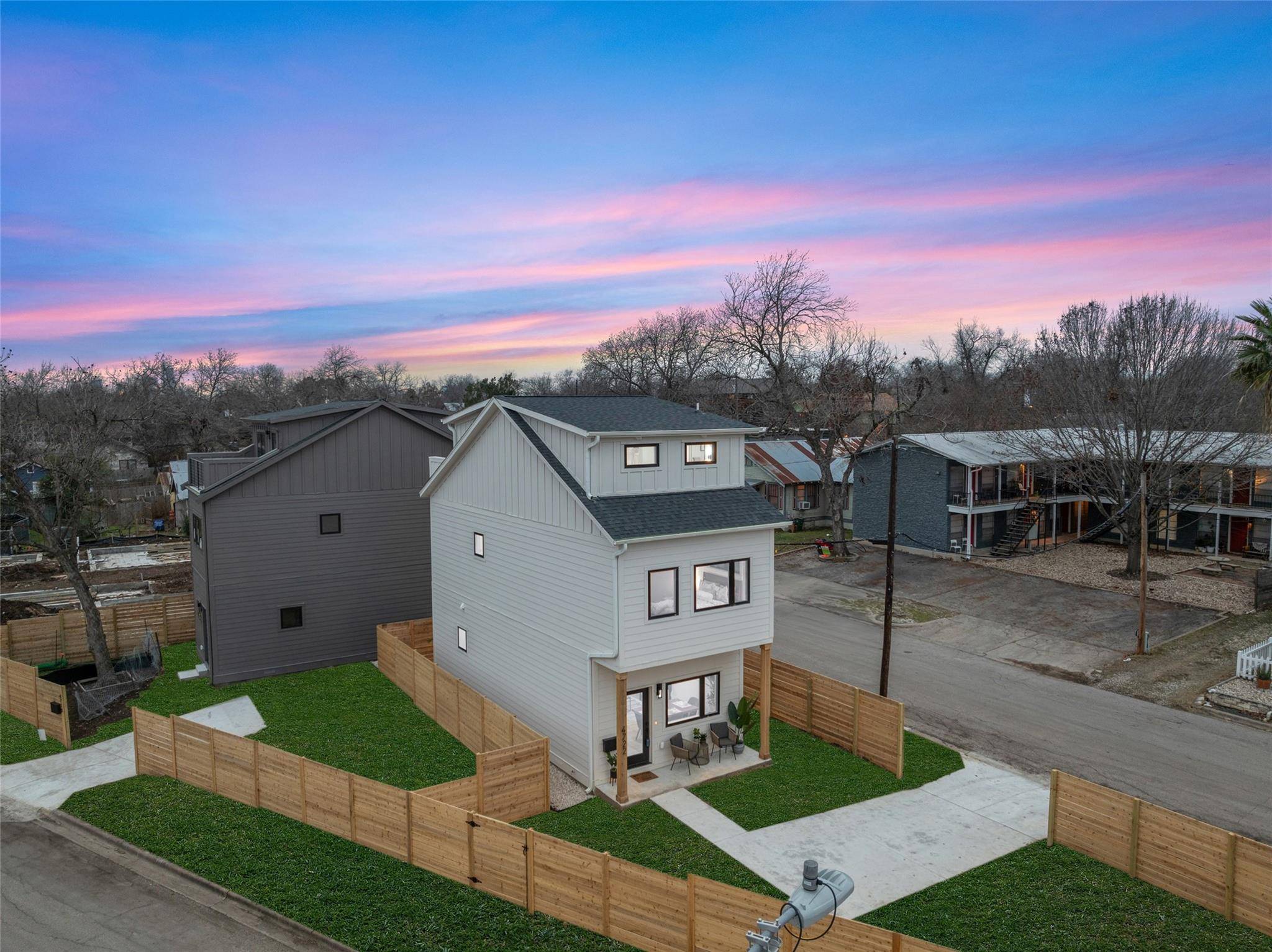 Austin, TX 78702,3501 Neal ST #A