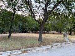 Lampasas, TX 76550,1409 E Avenue H