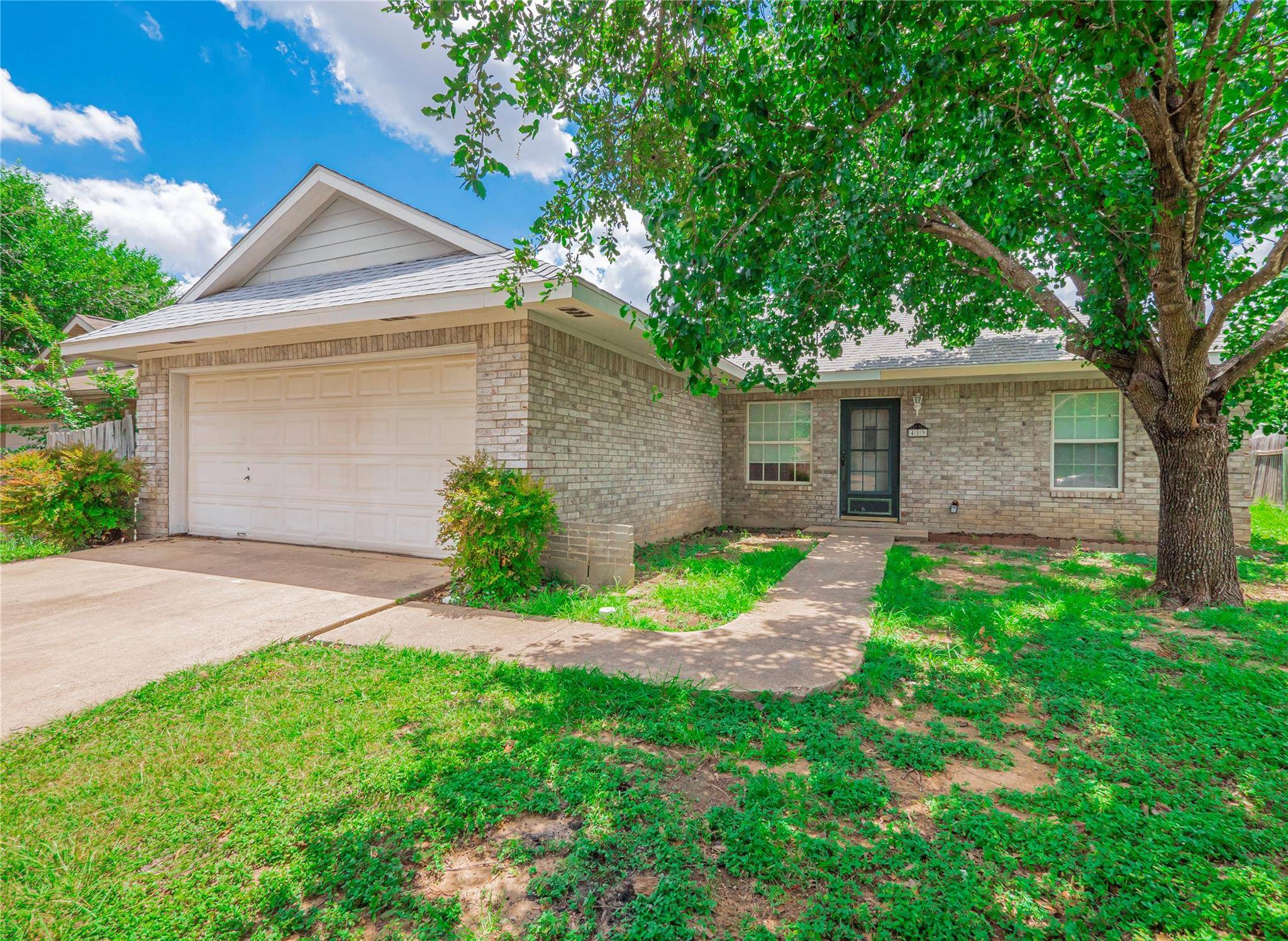 Leander, TX 78641,419 Bentwood DR