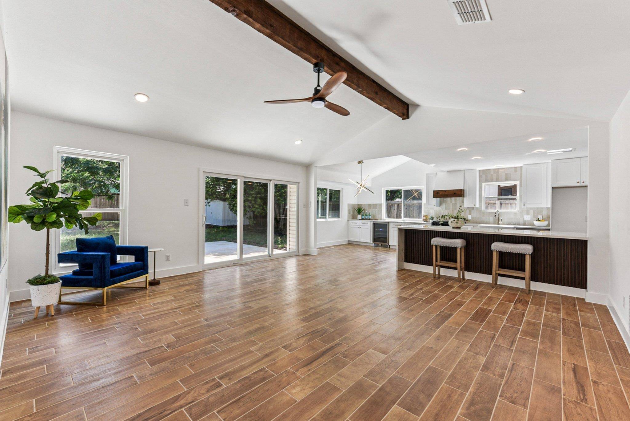 Austin, TX 78745,1111 Spearson LN