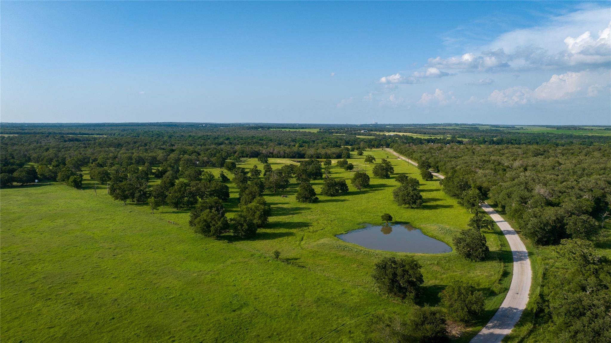 Thorndale, TX 78947,8058 Milam County Road 455