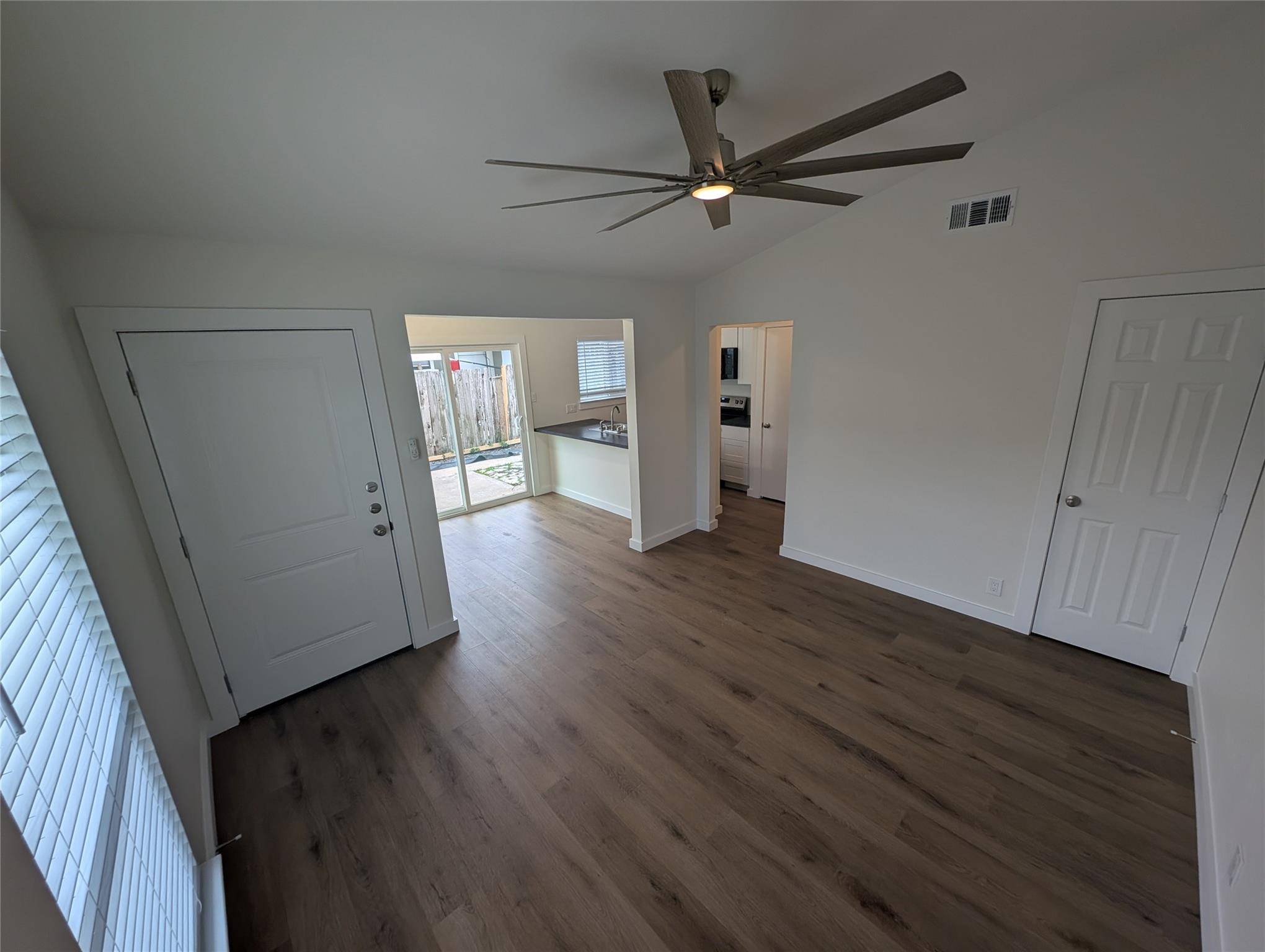Austin, TX 78741,2905 Parker LN #B