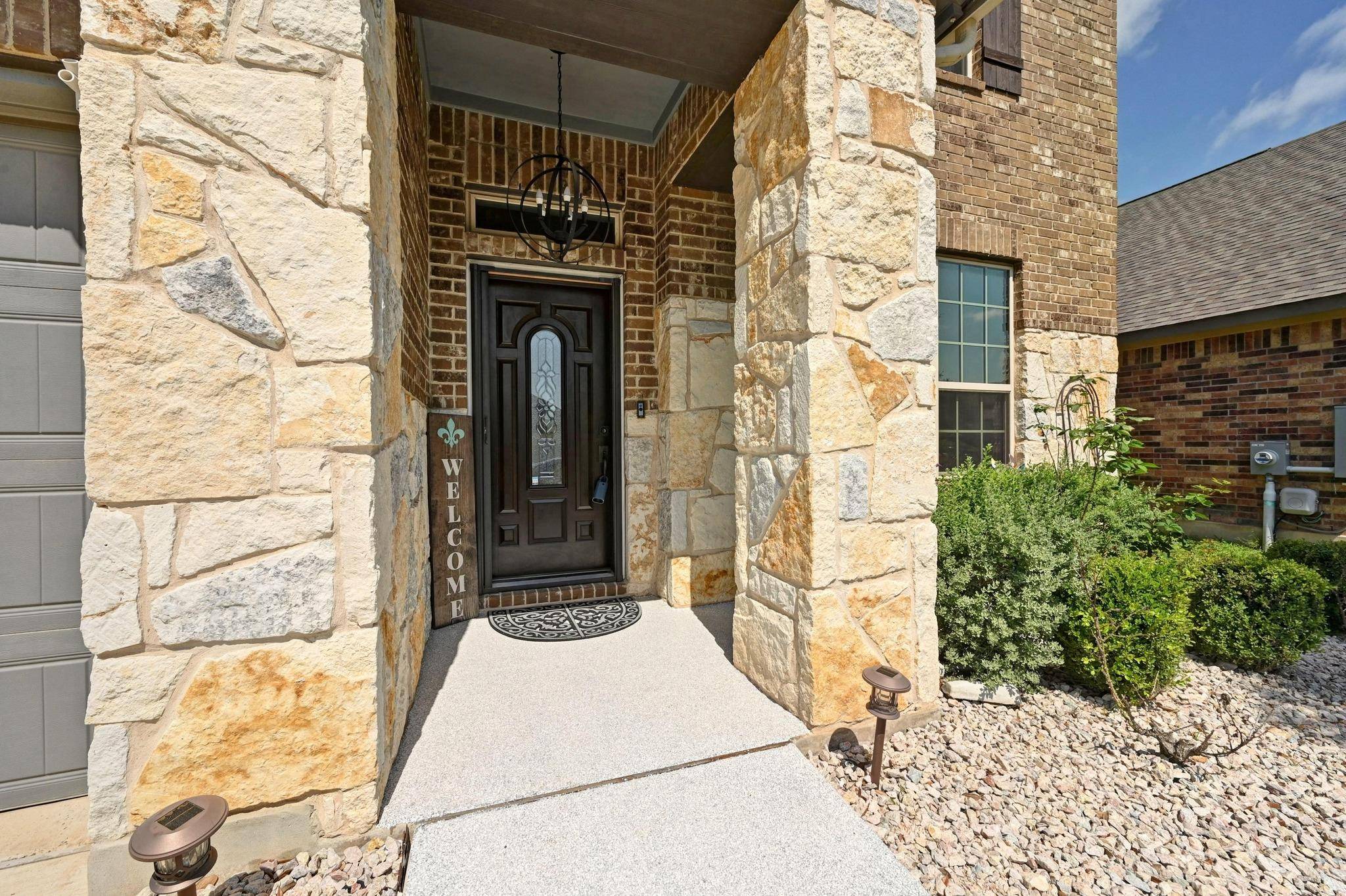 Buda, TX 78610,198 Danbark DR