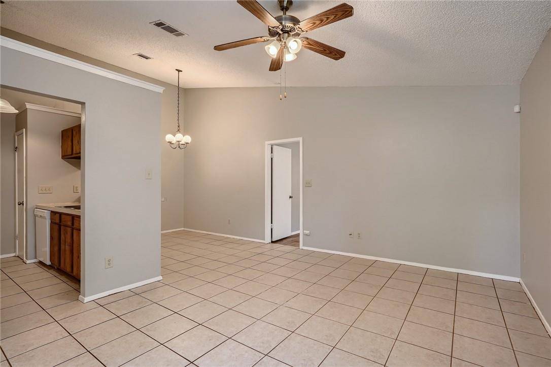 Austin, TX 78753,11405 Walnut Ridge DR #A