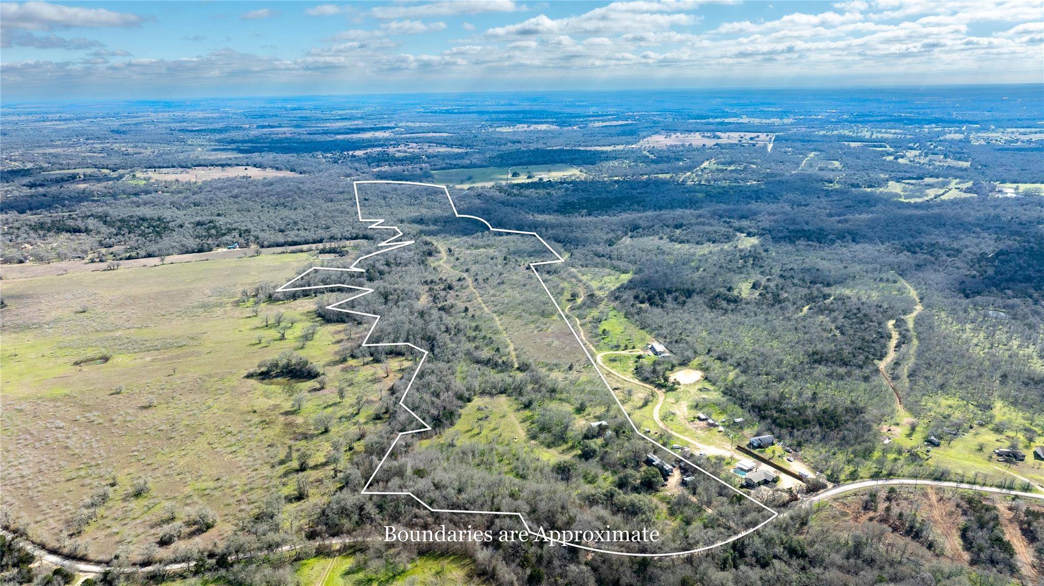 Dale, TX 78616,689 Chamberlin RD