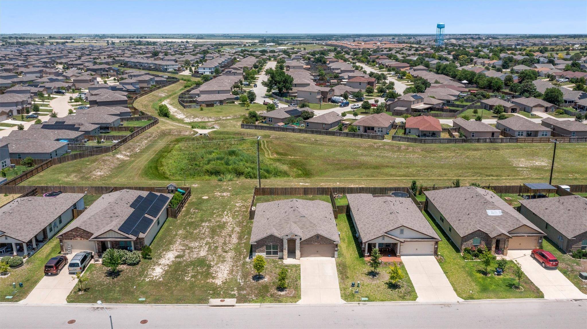 Jarrell, TX 76537,609 Ibis Falls LOOP