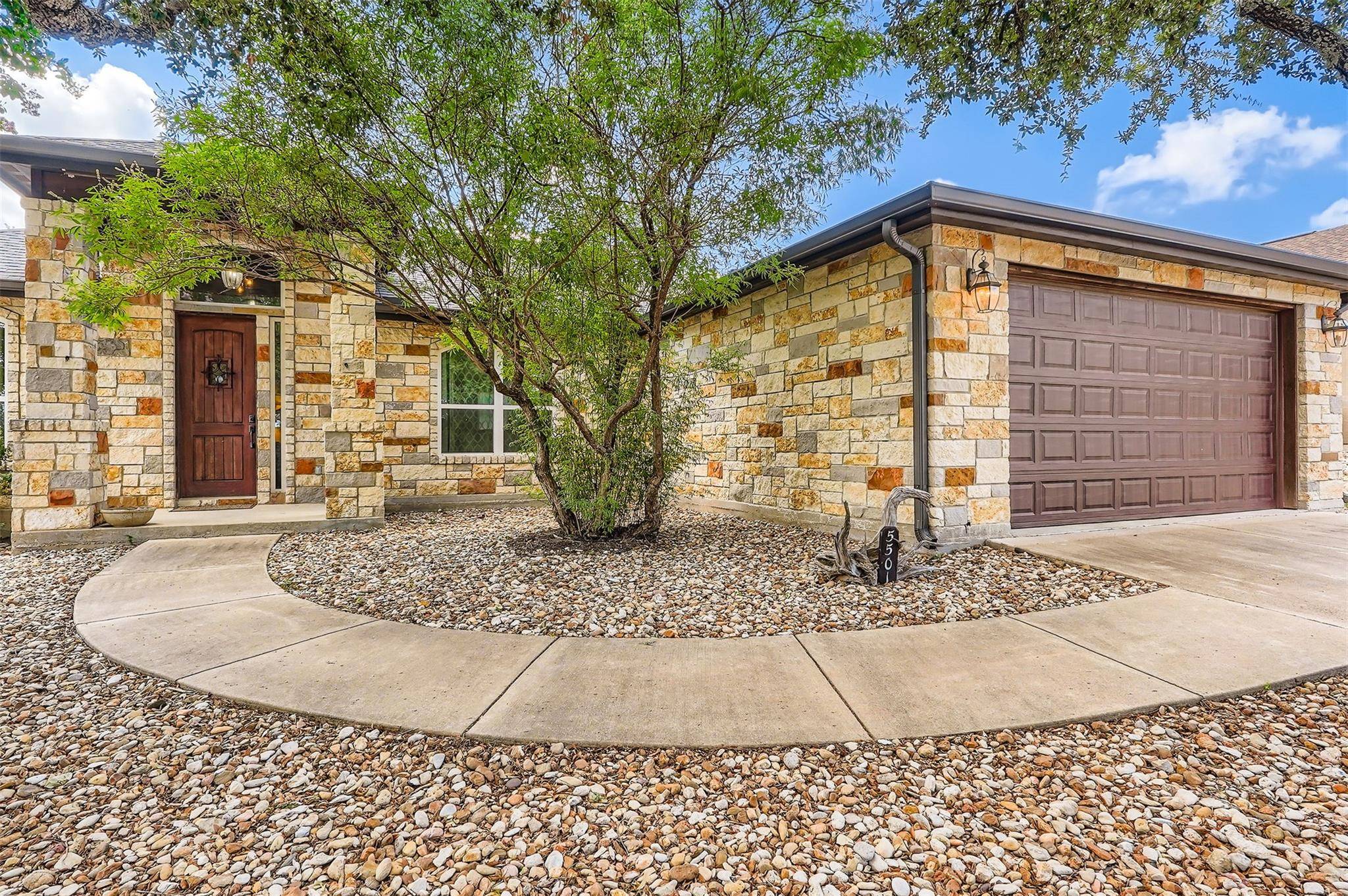 Lago Vista, TX 78645,5501 Hitching Post