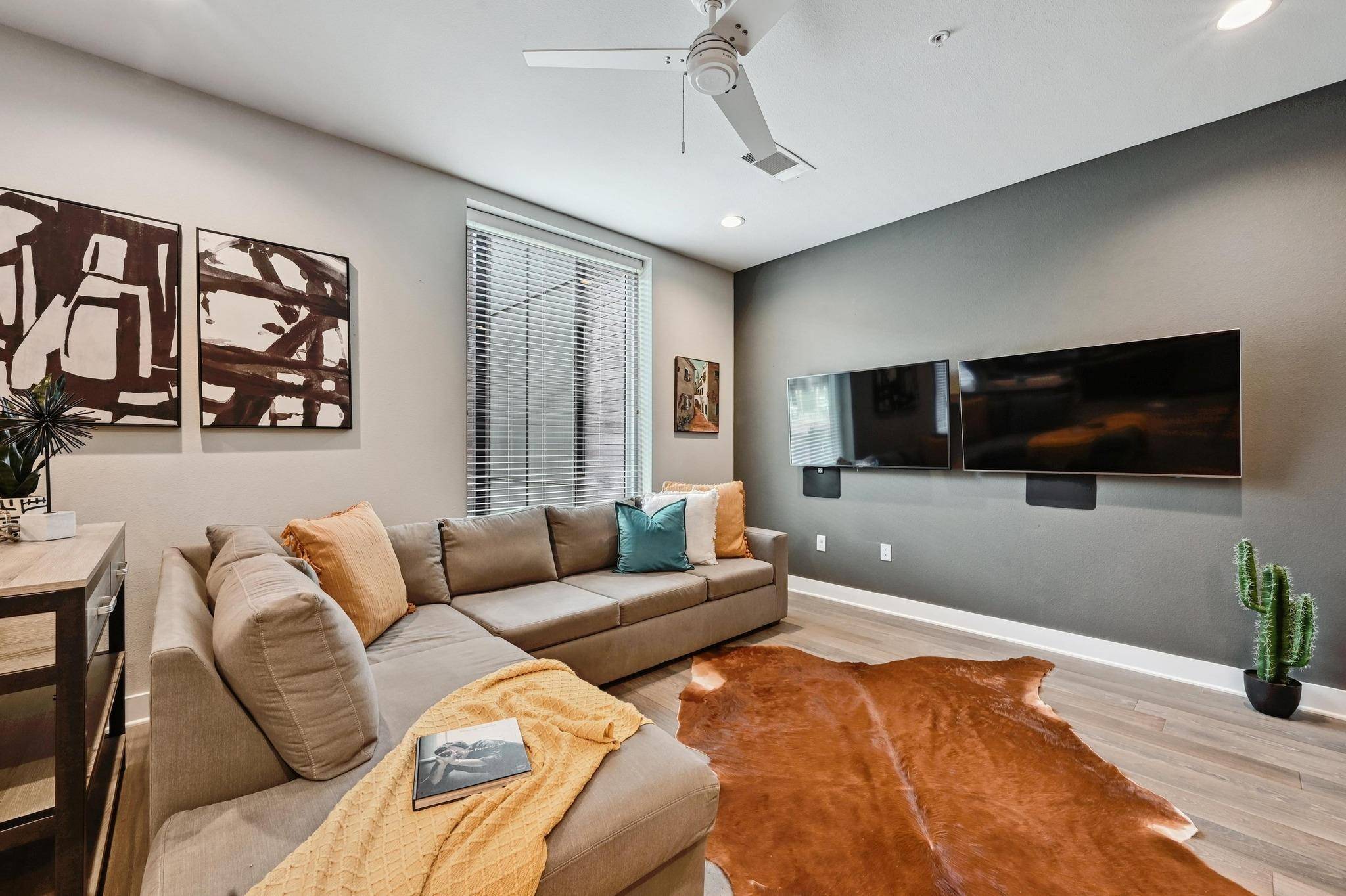 Austin, TX 78702,1800 E 4th ST #228