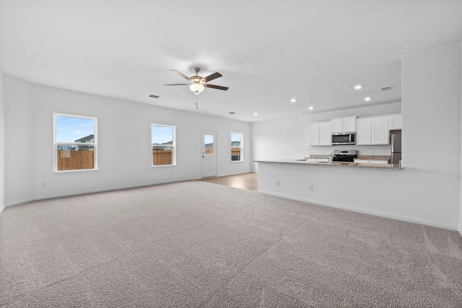 San Marcos, TX 78656,384 Low Pasture TRL