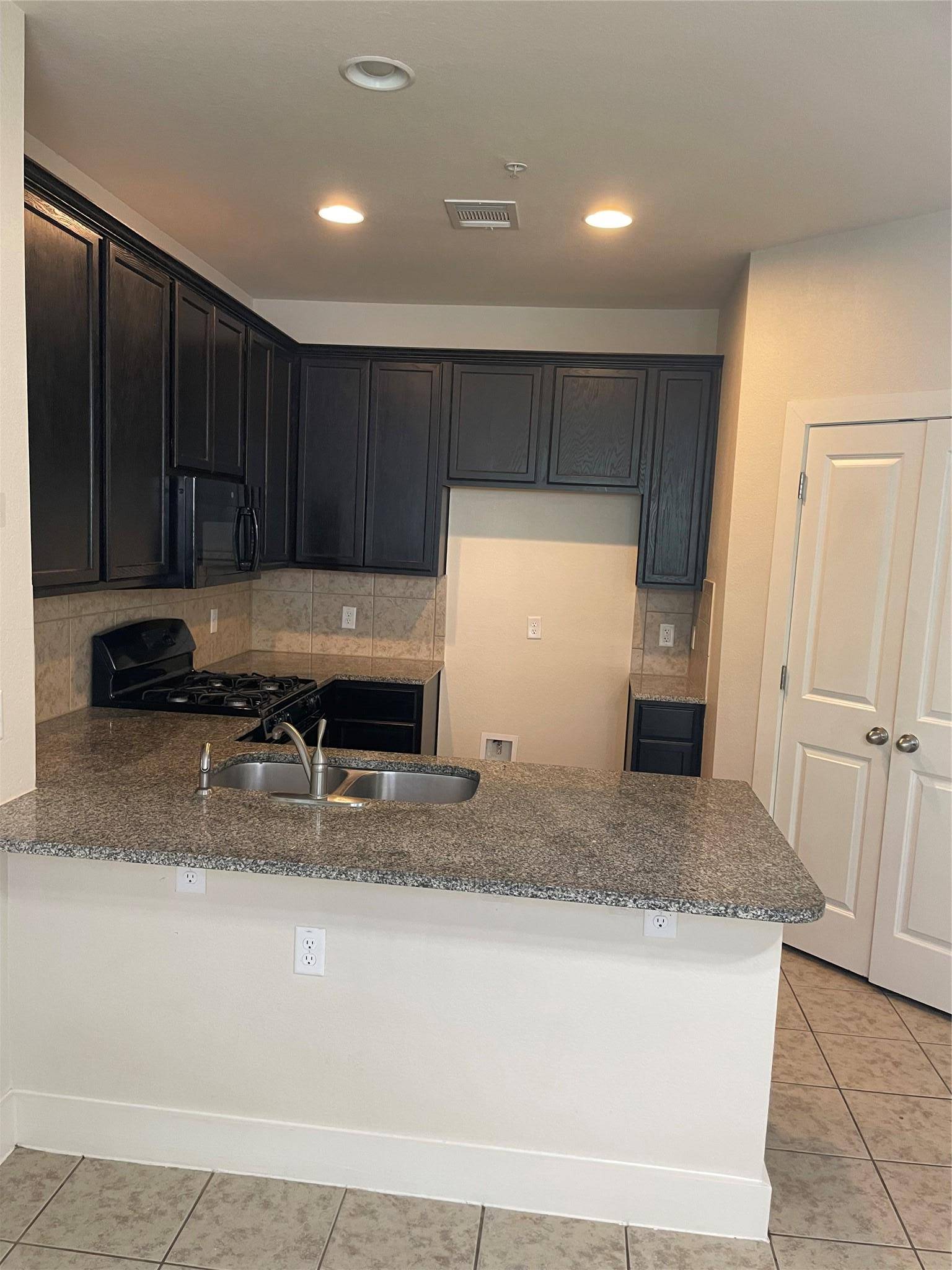 Georgetown, TX 78626,2212 Creekside LN #D