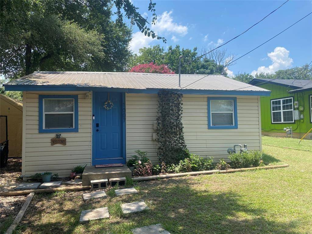 Lockhart, TX 78644,1007 Johnson ST