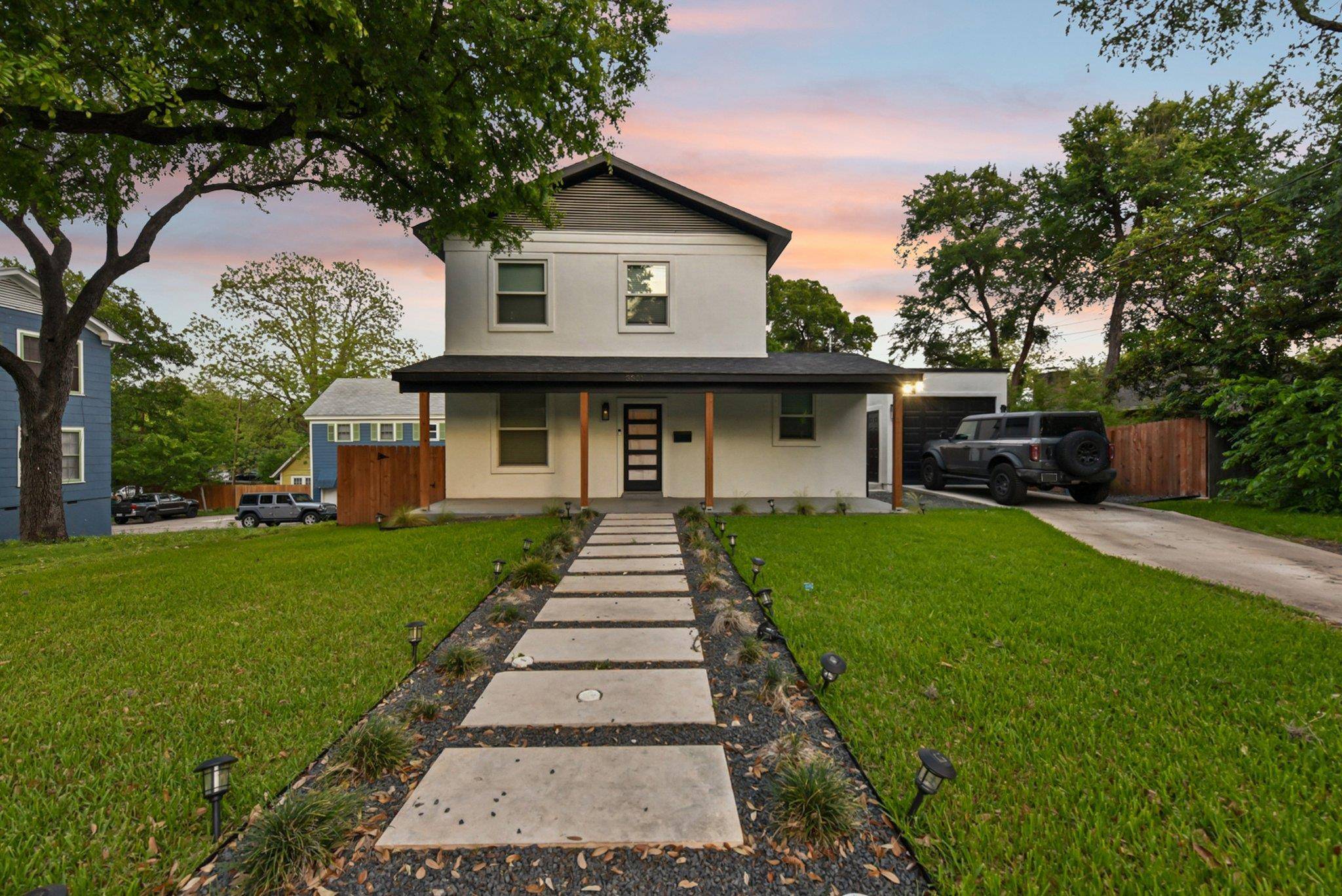 Austin, TX 78705,3301 Duval ST