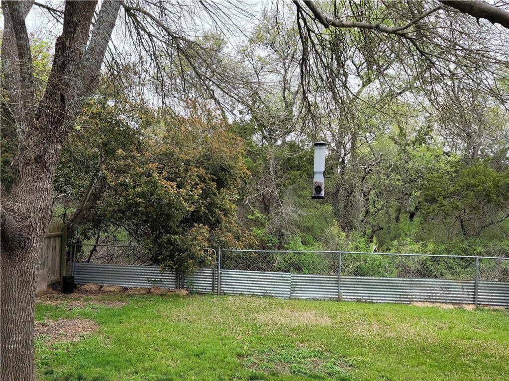 Austin, TX 78735,5912 Parkwood DR #B