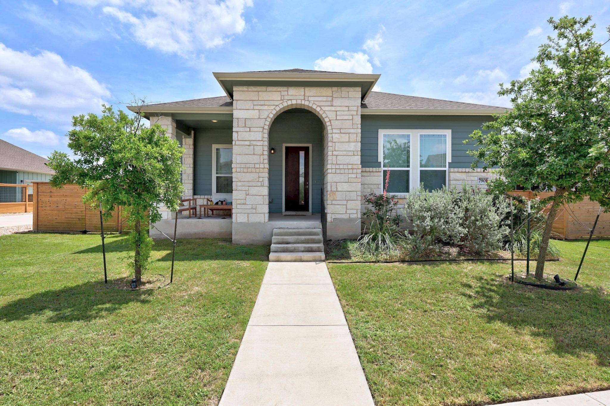 Austin, TX 78744,7901 Donnelley DR