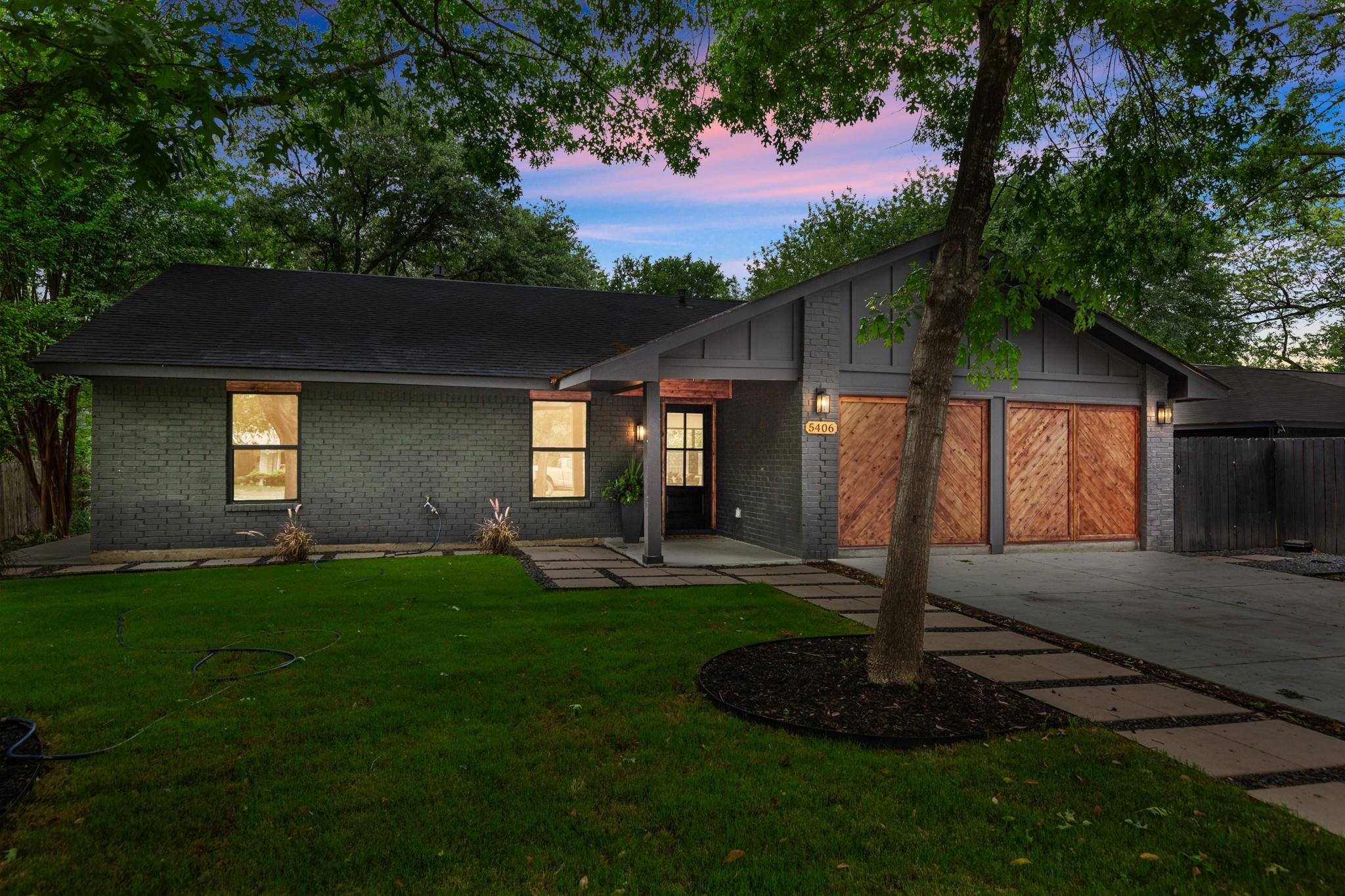 Austin, TX 78745,5406 Emerald Forest DR