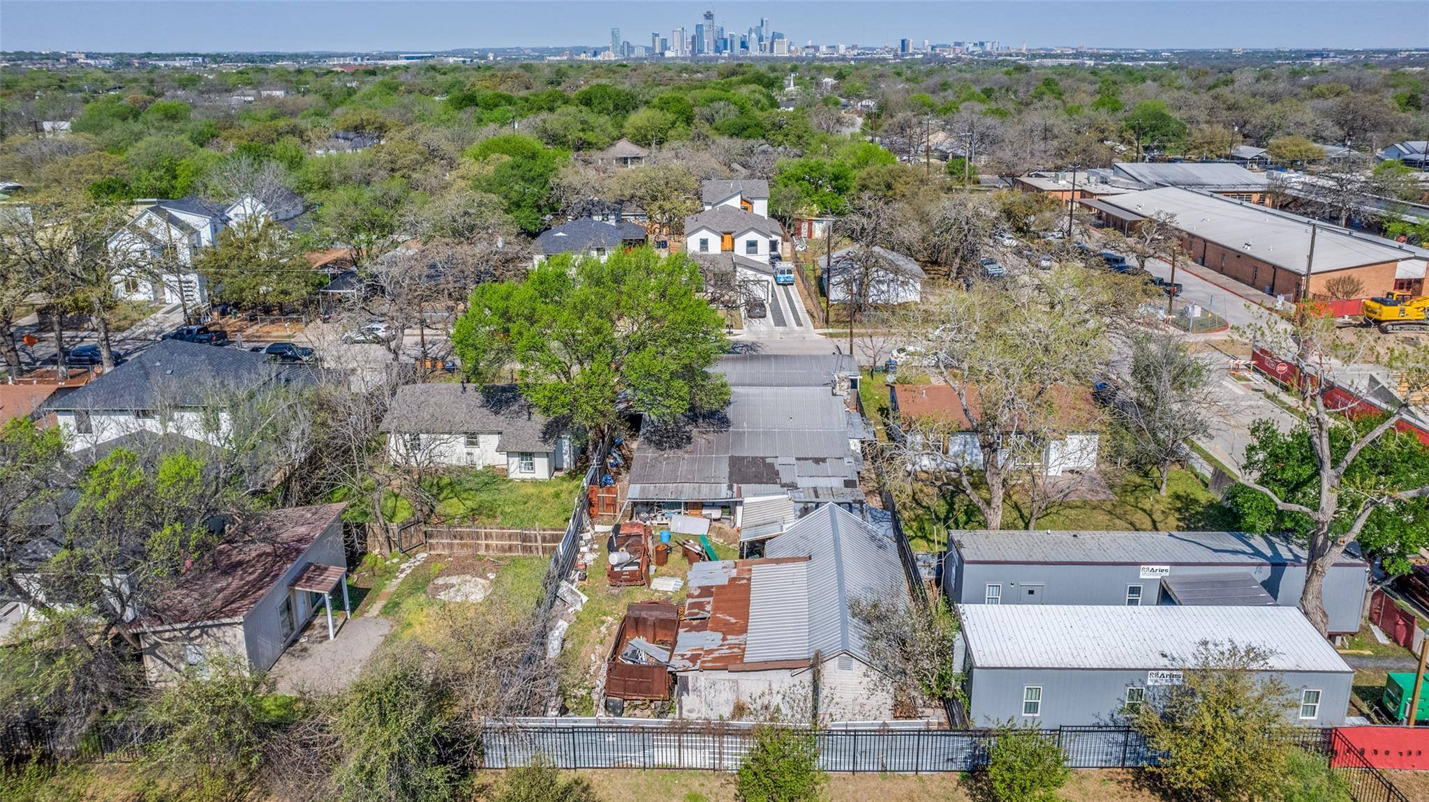 Austin, TX 78741,703 Valdez ST
