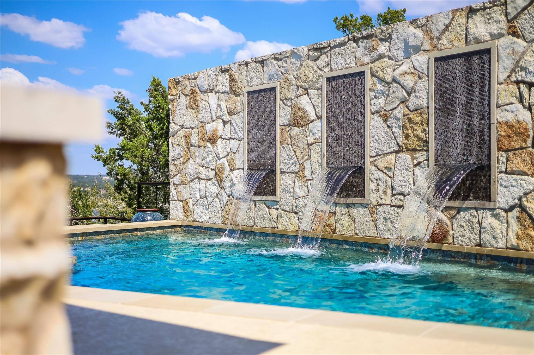 Lago Vista, TX 78645,1612 Watercliffe DR
