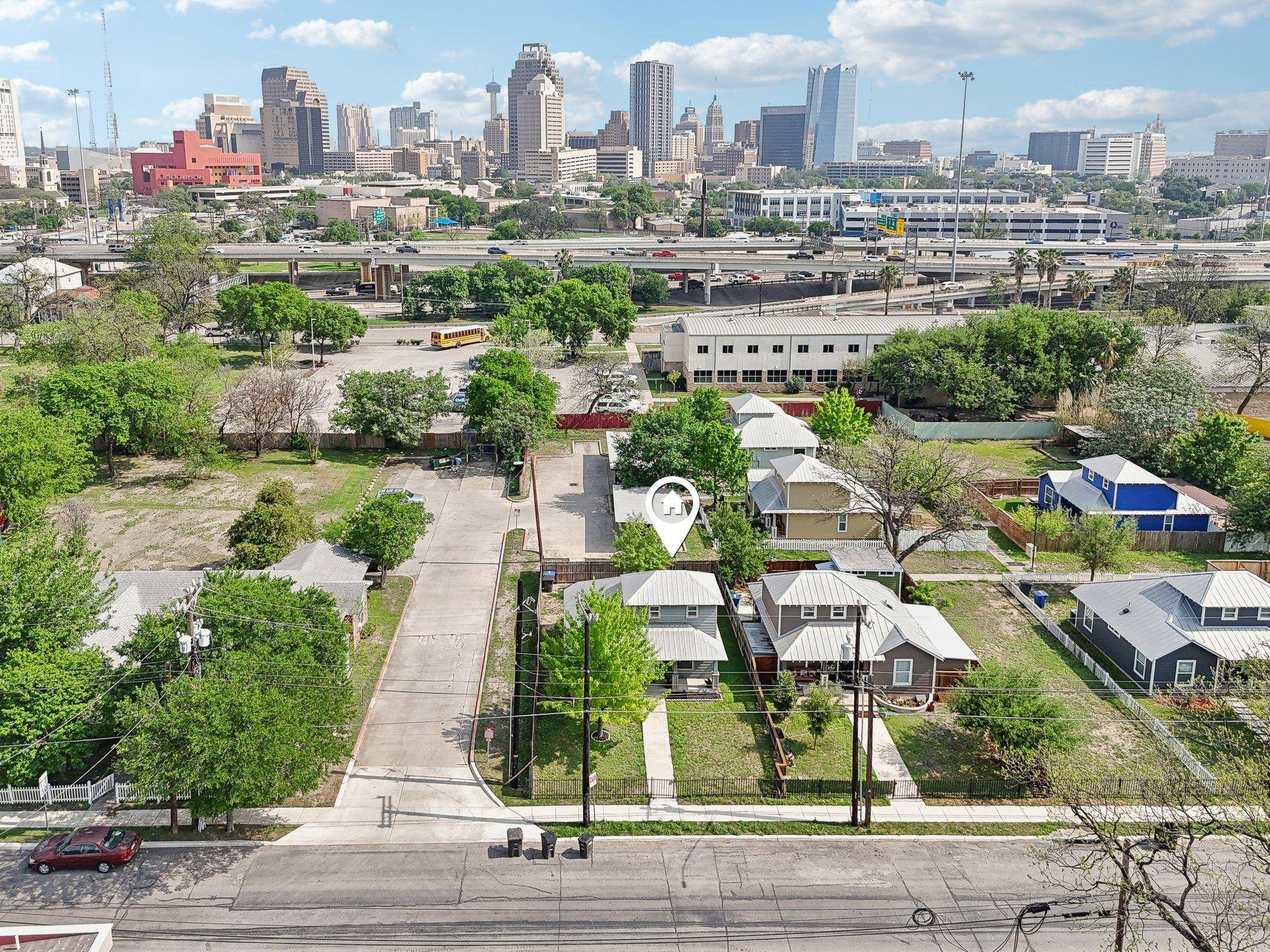 San Antonio, TX 78212,602 W Euclid Ave