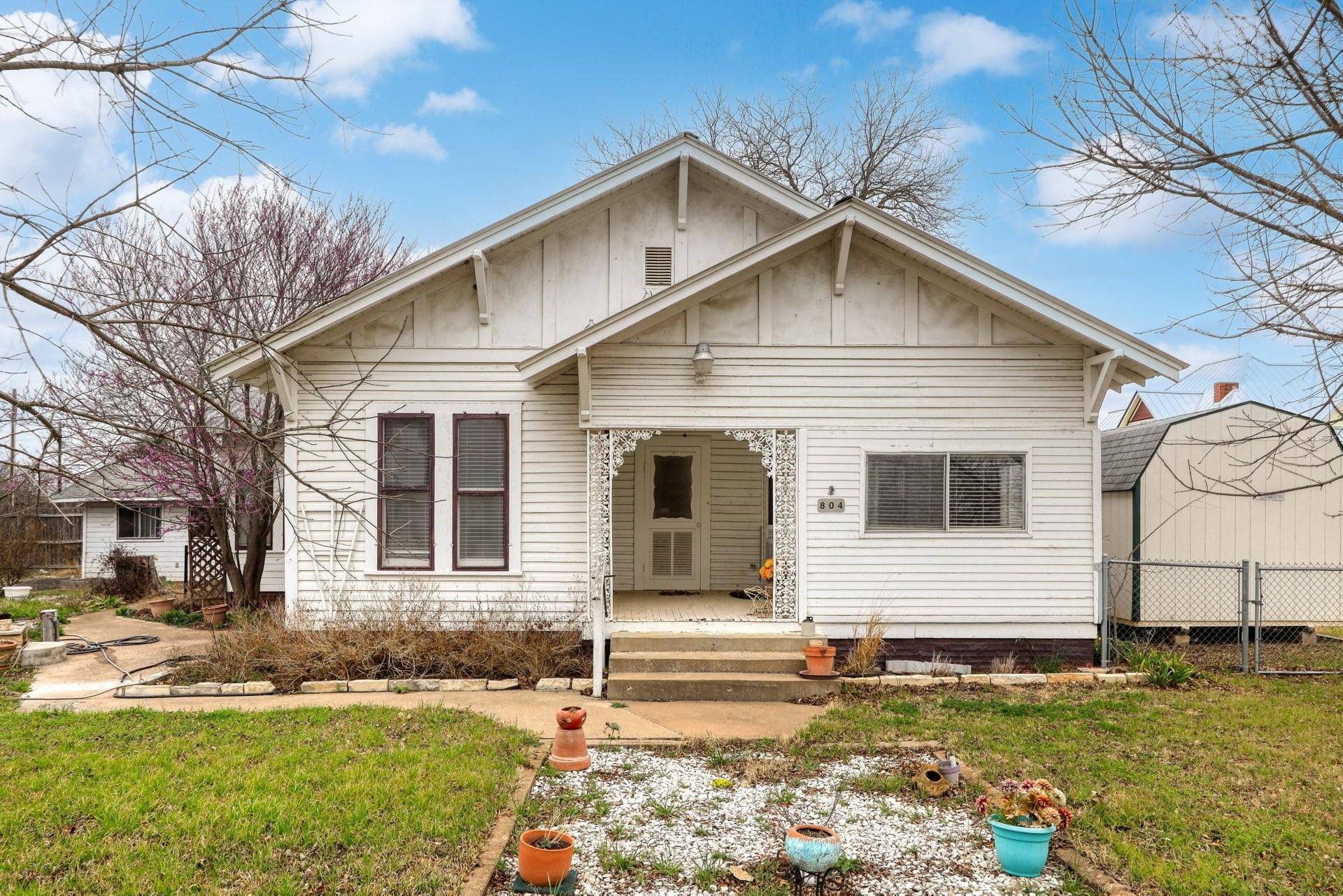Liberty Hill, TX 78642,804 Main ST