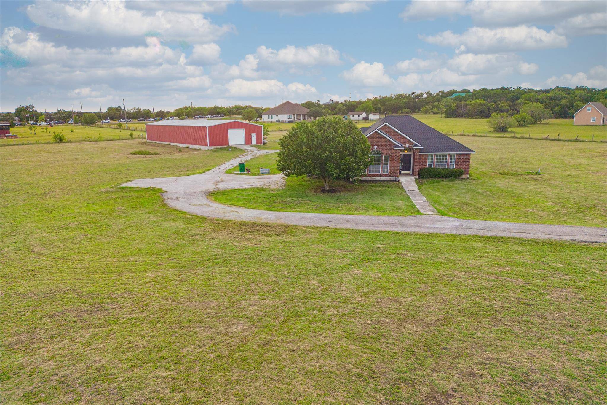 Buda, TX 78610,401 Southern DR