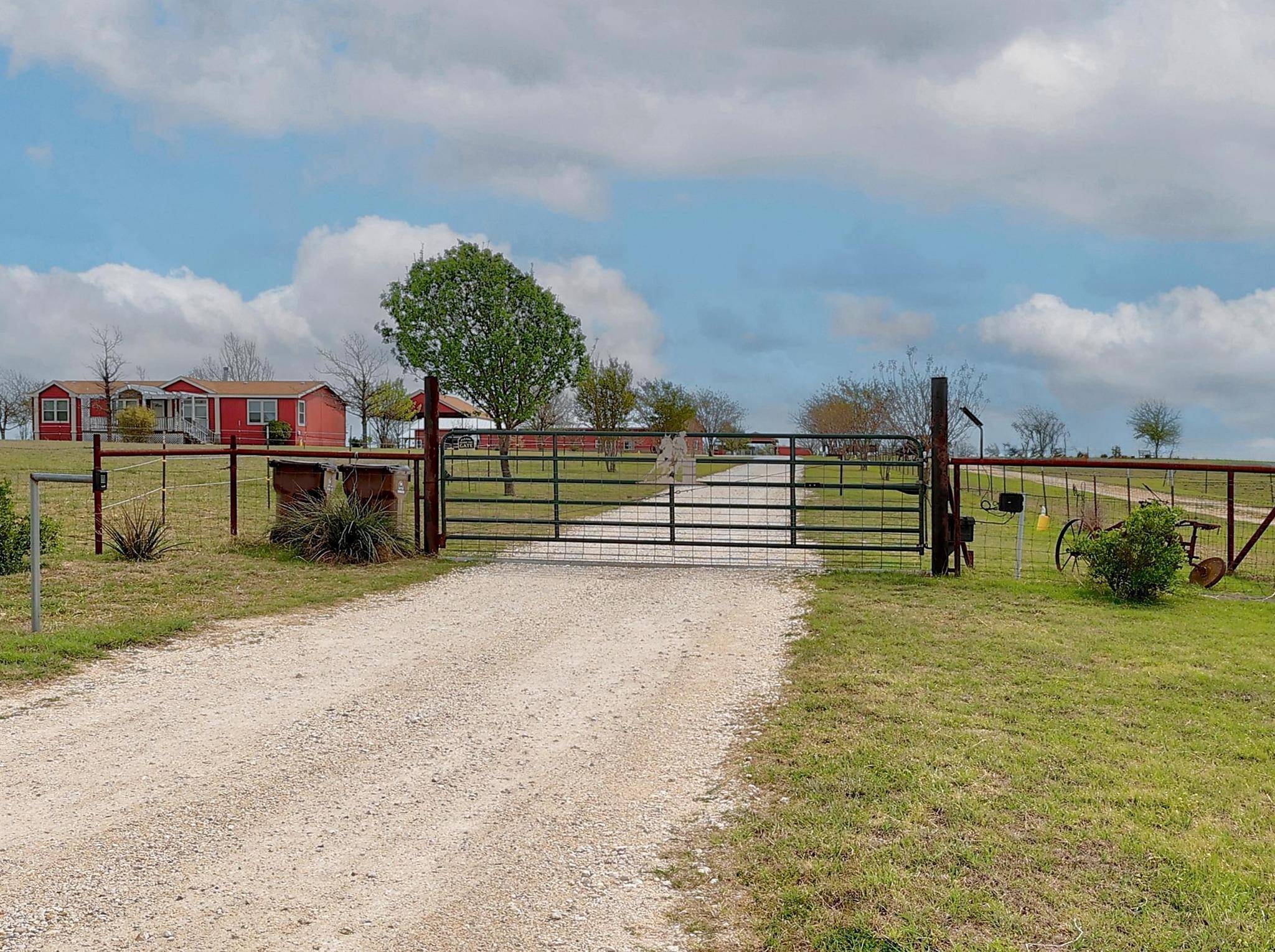 Taylor, TX 76574,1110 County Road 487