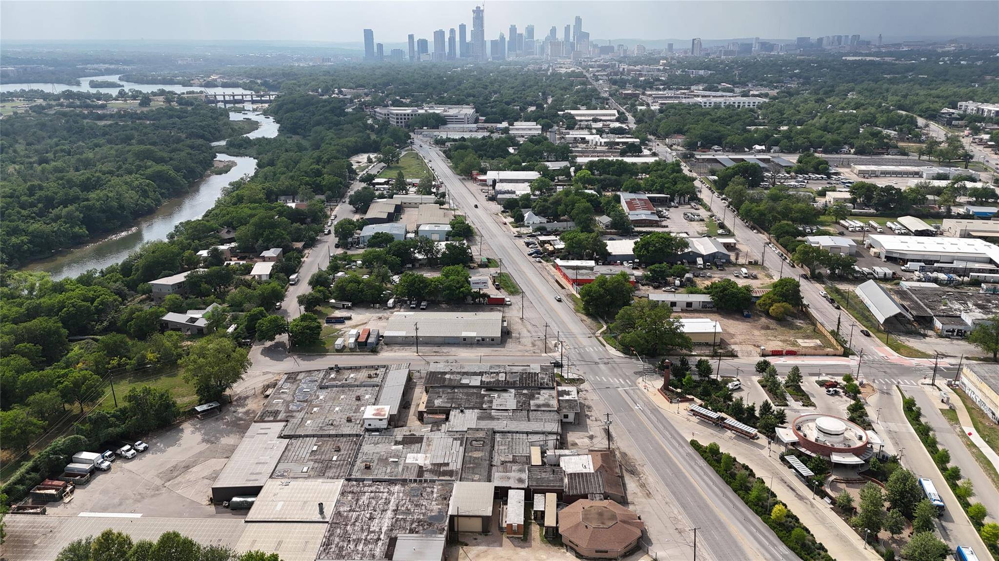 Austin, TX 78702,5225 E Cesar Chavez ST