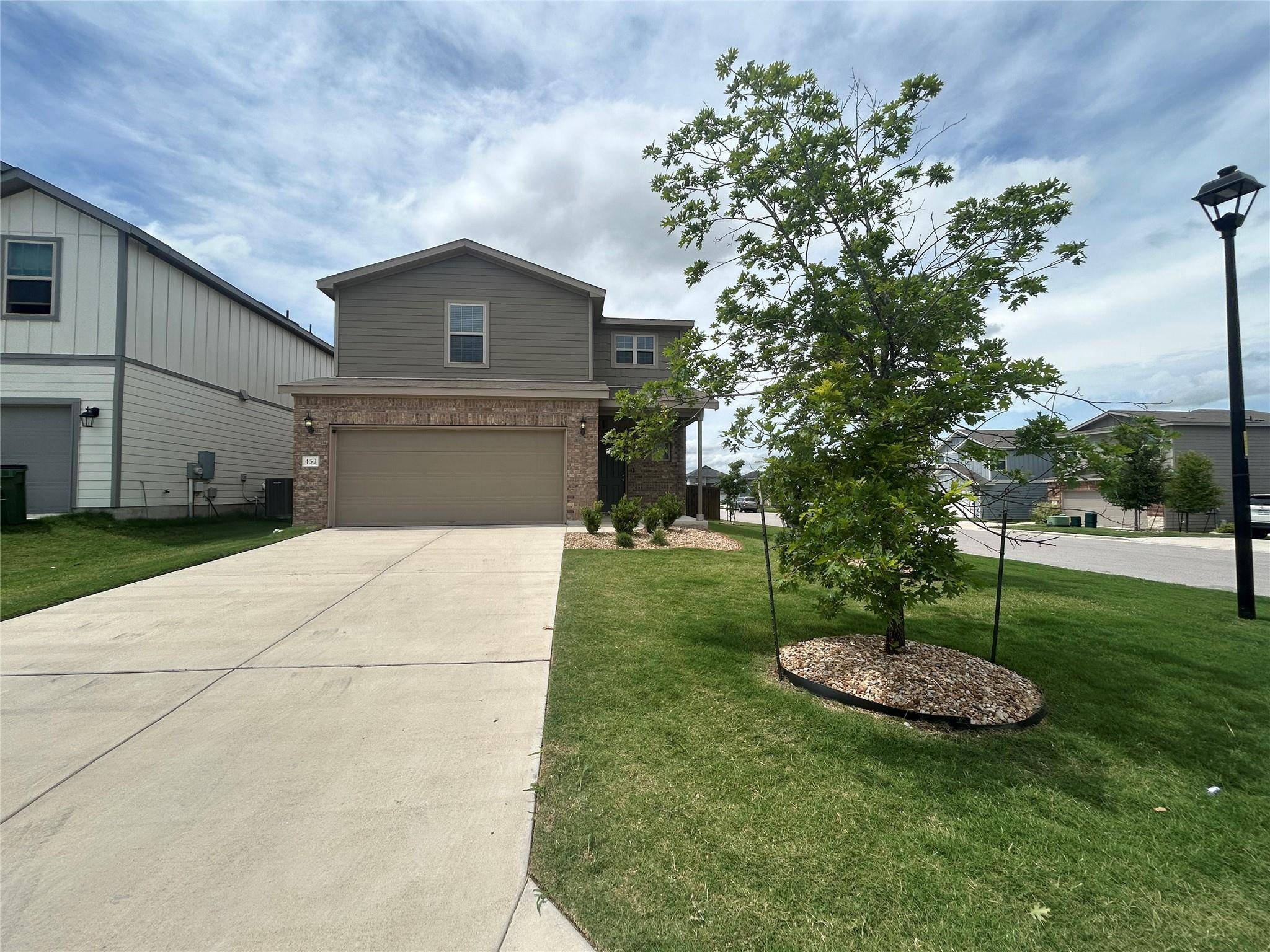 Jarrell, TX 76537,453 Stone Water LN